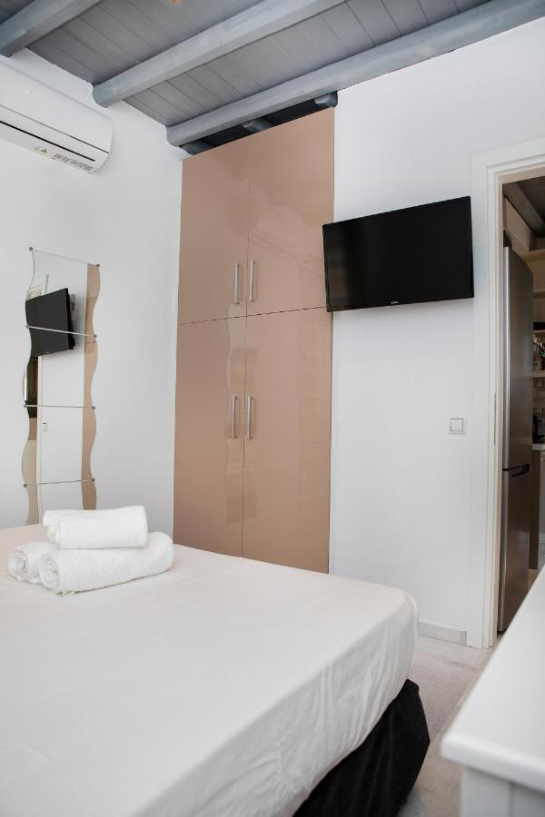 Caper-2 Bedroom Traditional Home With Amazing View Науса Екстериор снимка