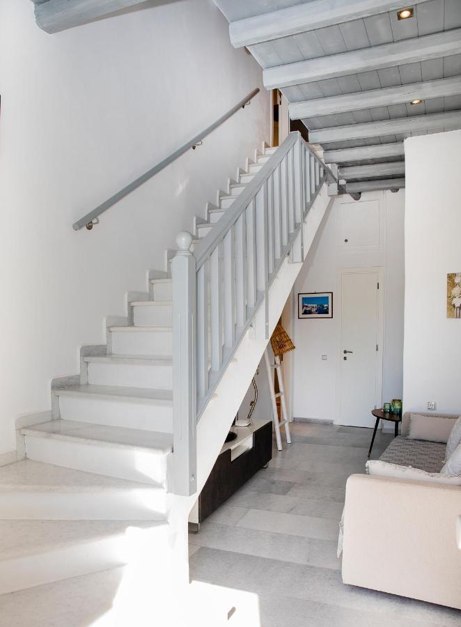 Caper-2 Bedroom Traditional Home With Amazing View Науса Екстериор снимка
