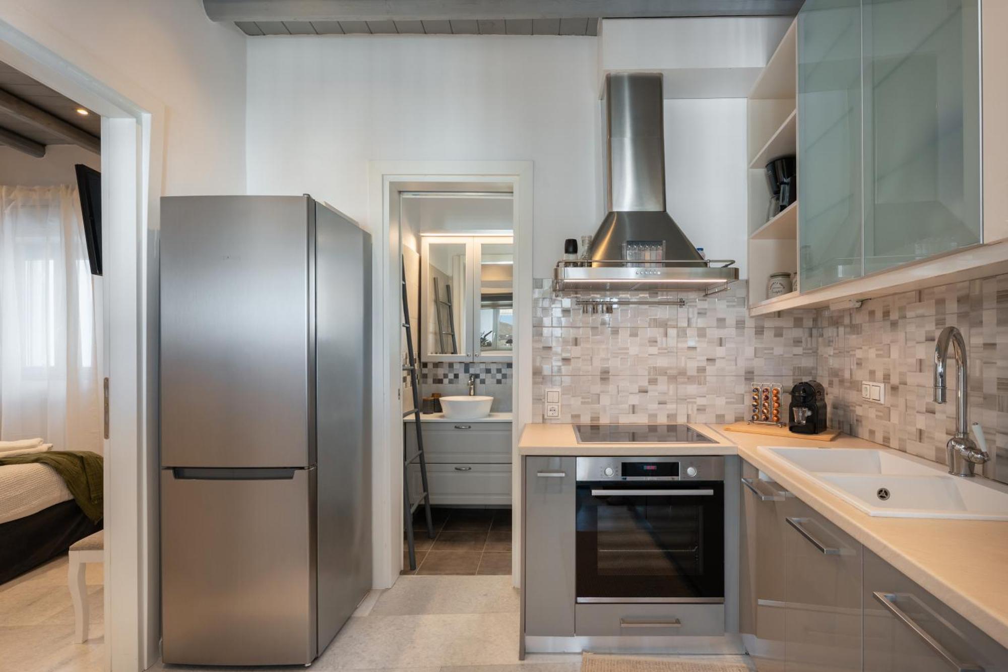 Caper-2 Bedroom Traditional Home With Amazing View Науса Екстериор снимка